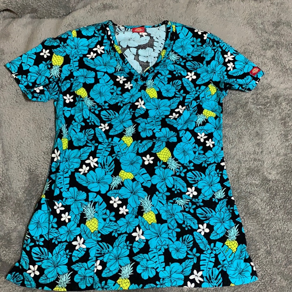 Scrub Top